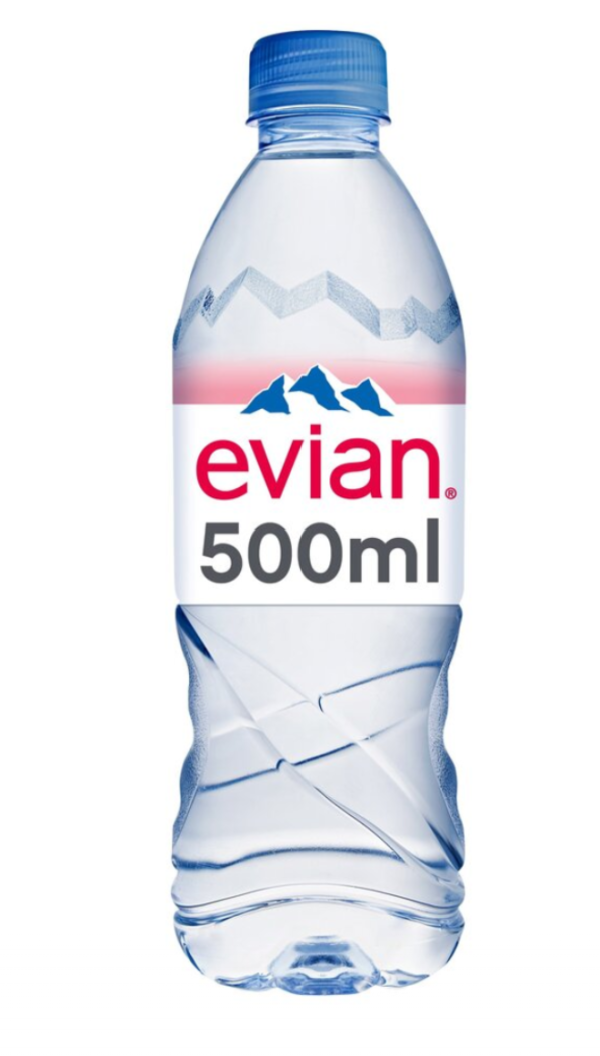 Apa Evian apa plata